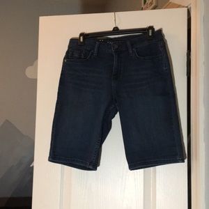 Calvin Klein jeans Bermuda shorts, size 8.